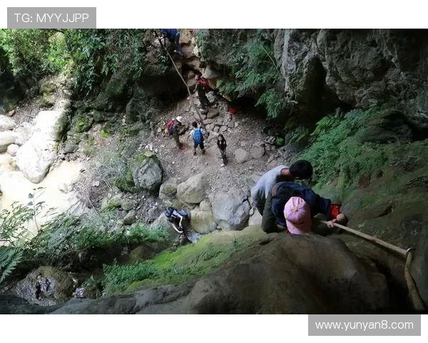 四季路跑之城优势尽显 尼珠河大峡谷越野赛圆满落幕